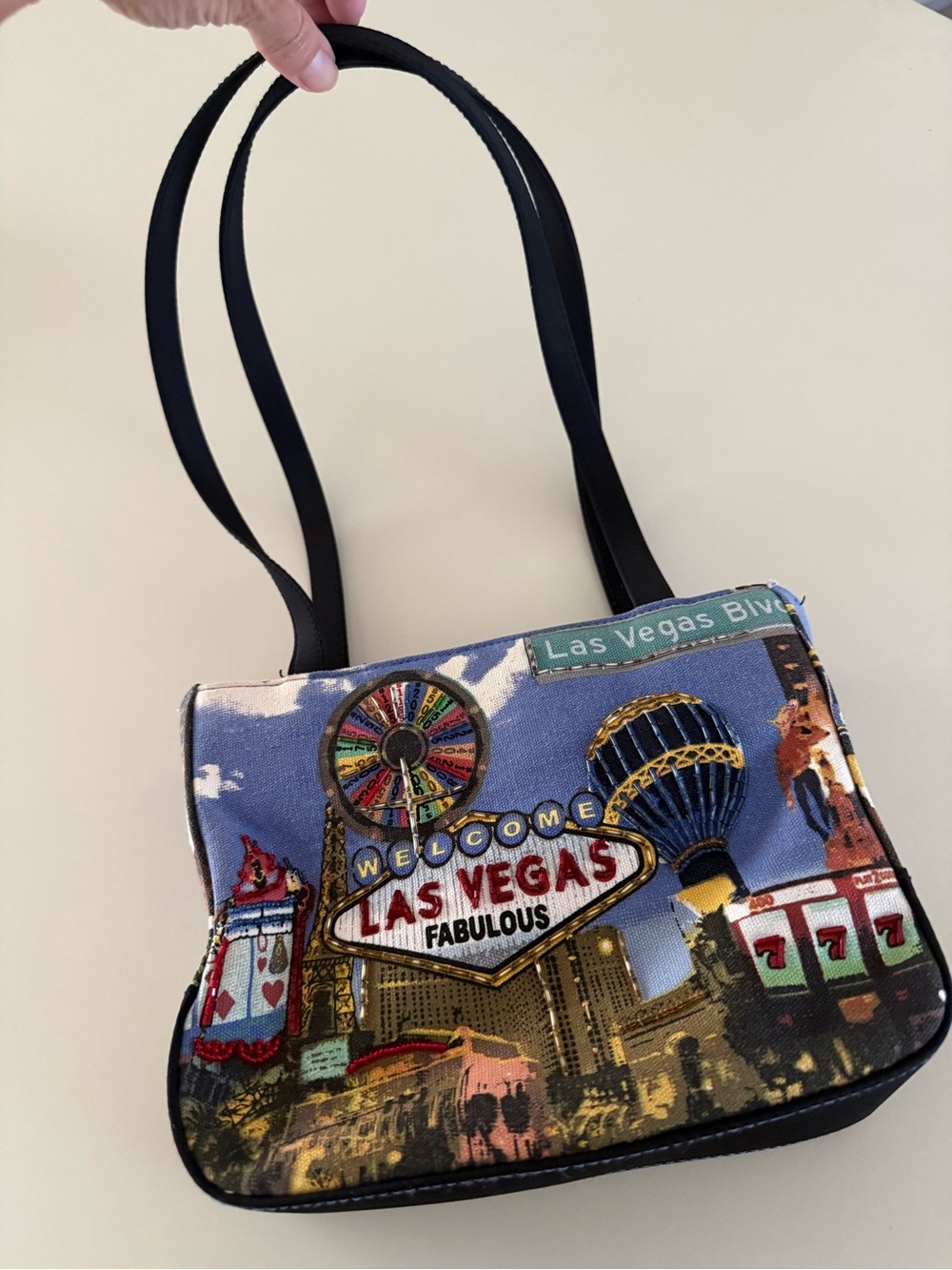 Las Vegas Scenic Shoulder Bag in Blue